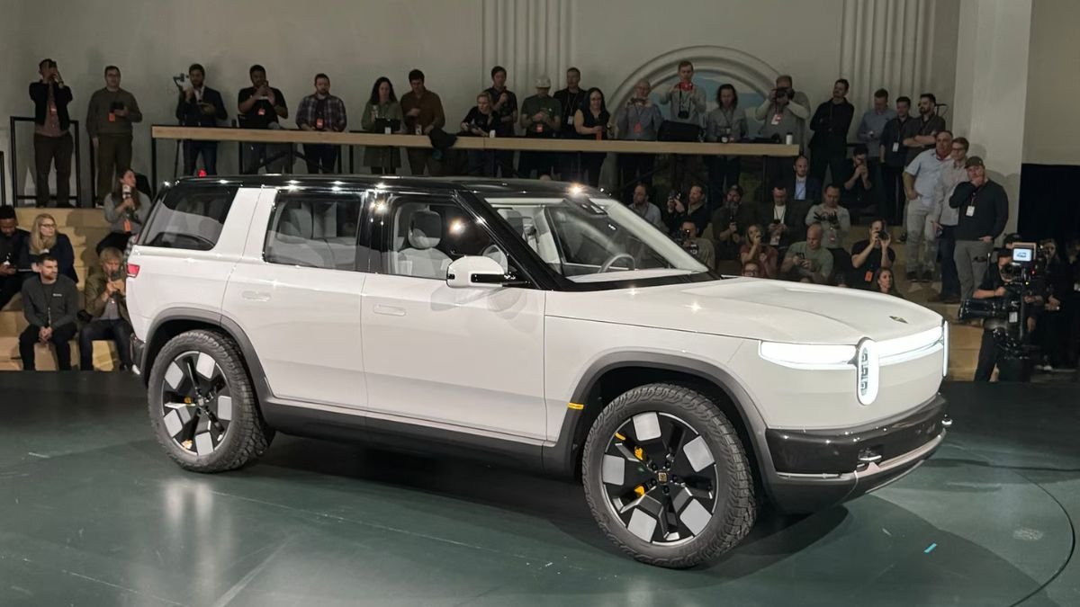 7-Seater Hybrid SUV